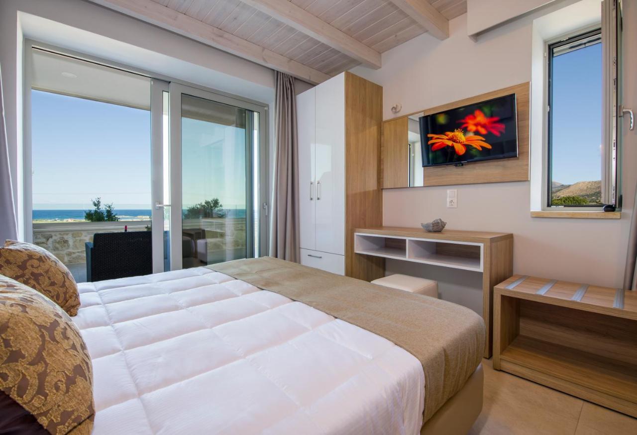 Petras Resort Фаласарна Екстер'єр фото