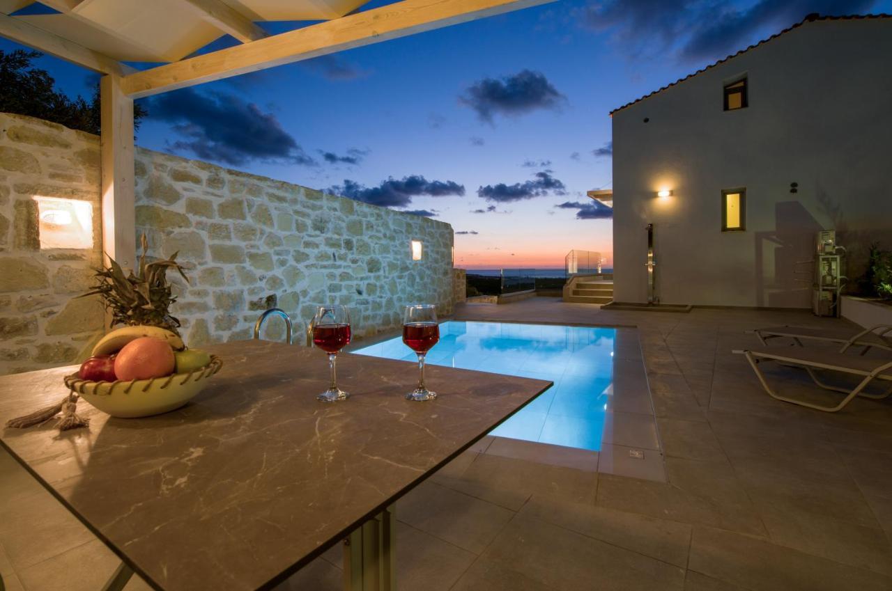 Petras Resort Фаласарна Екстер'єр фото