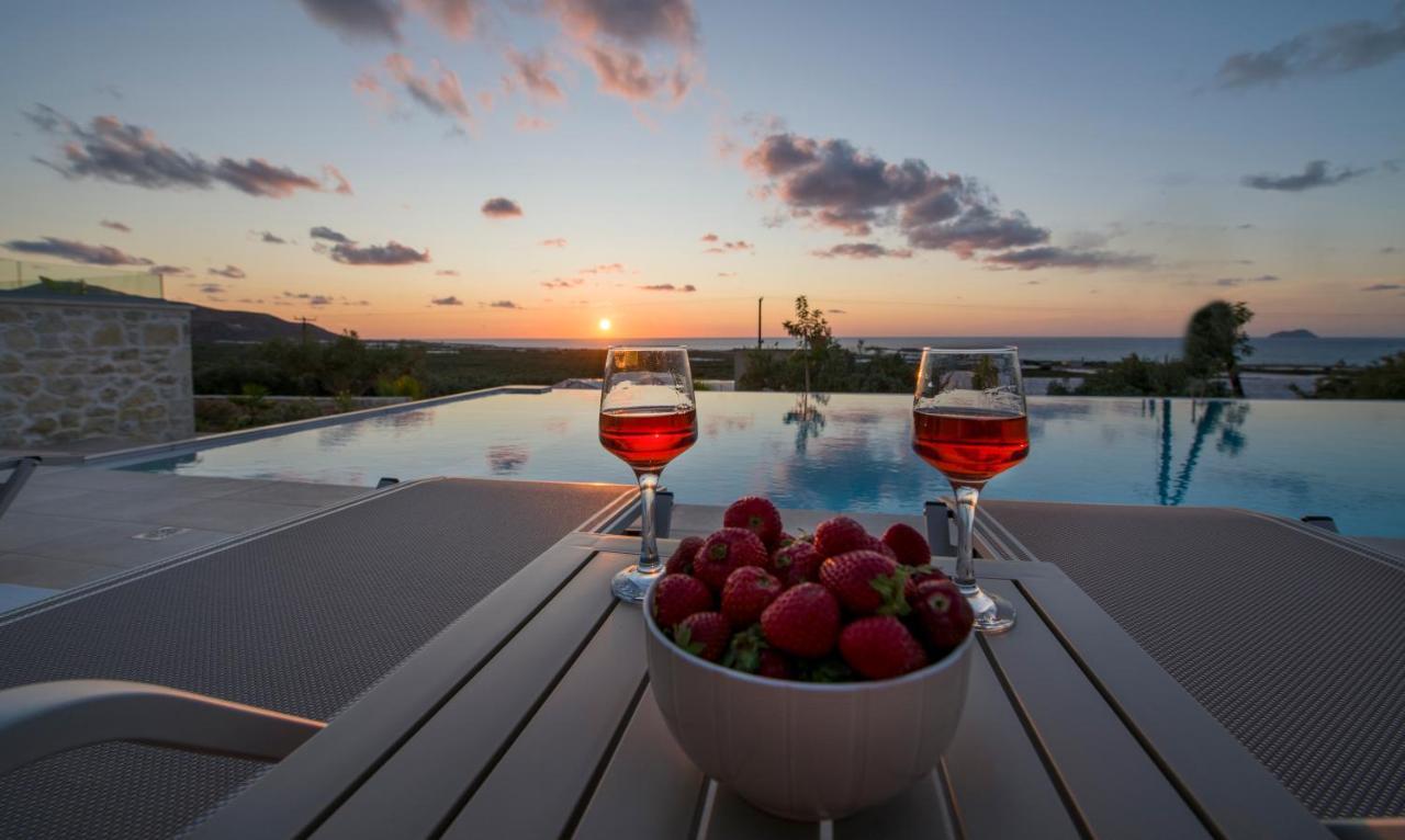 Petras Resort Фаласарна Екстер'єр фото